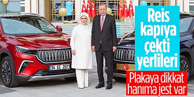 Külliye'ye çekilen Togg'lar Cumhurbaşkanı Erdoğan'a teslim edildi