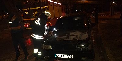 Otomobili Alev Alan Sürücünün İmdadına İtfaiye Yetişti