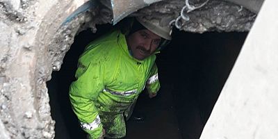 TİSKİ Yağmursuyu Hatlarını Temizliyor