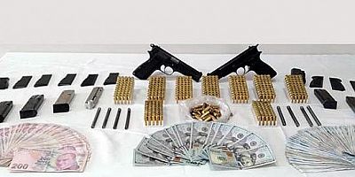 Trabzon’da 2 Adrese Operasyon Yapıldı