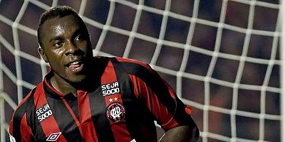 TRABZONSPOR’UN YENİ STOPERİ YOLA ÇIKTI